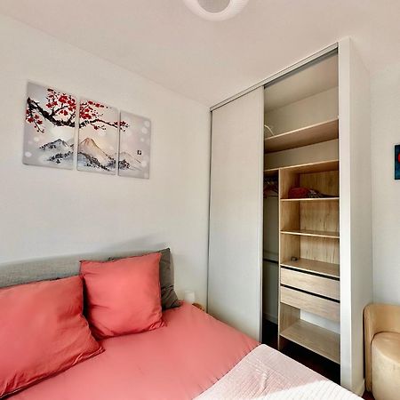 Apartmán Le Boudoir - 2 Pieces Et Parking Le Plessis-Robinson Exteriér fotografie